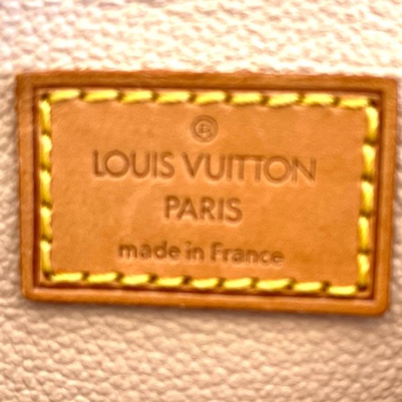 LOUIS VUITTON MONOGRAM TROUSSE TOILETTE 28 CLUTCH - Picture 13 of 13